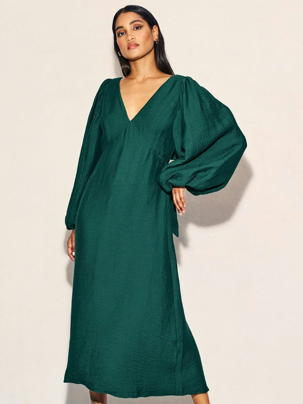 15 Best Green Wedding Guest Dresses 2024 For Every Season