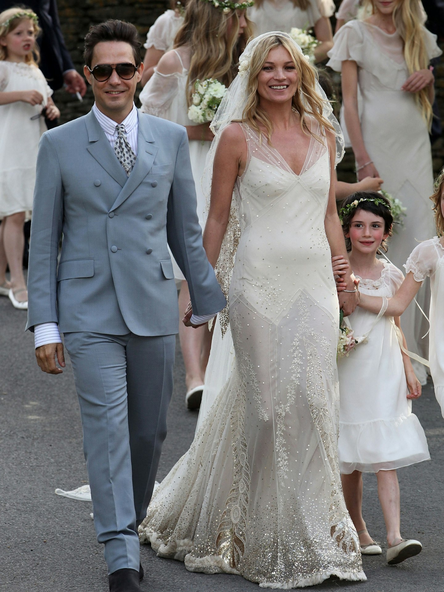 ethereal-wedding-dresses-kate-moss