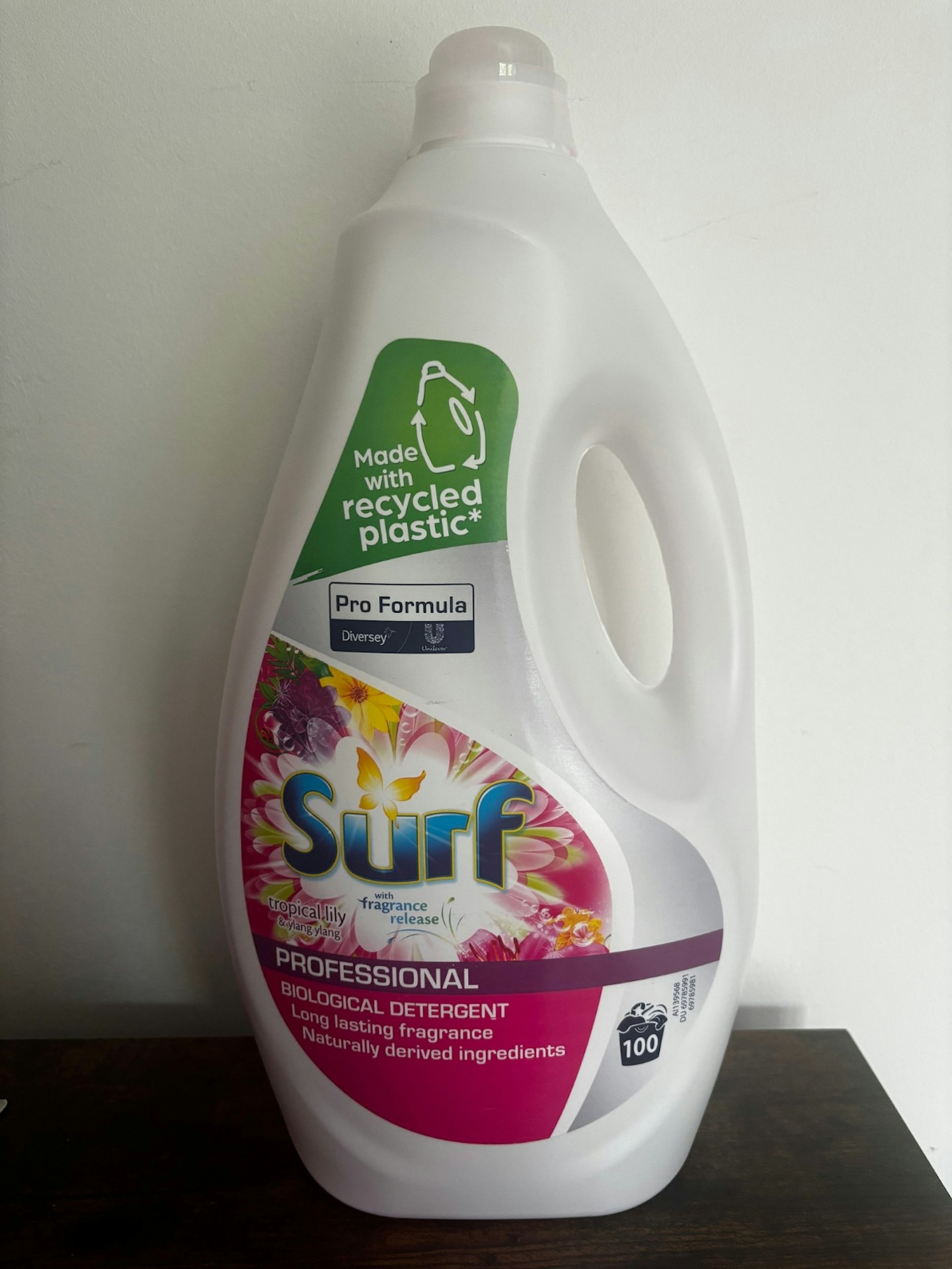 Surf Tropical Lily & Ylang Ylang Professional Biological Detergent