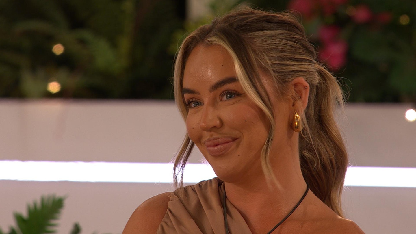 EXCLUSIVE Love Island's Samantha Kenny lifts lid on Ronnie Vint's