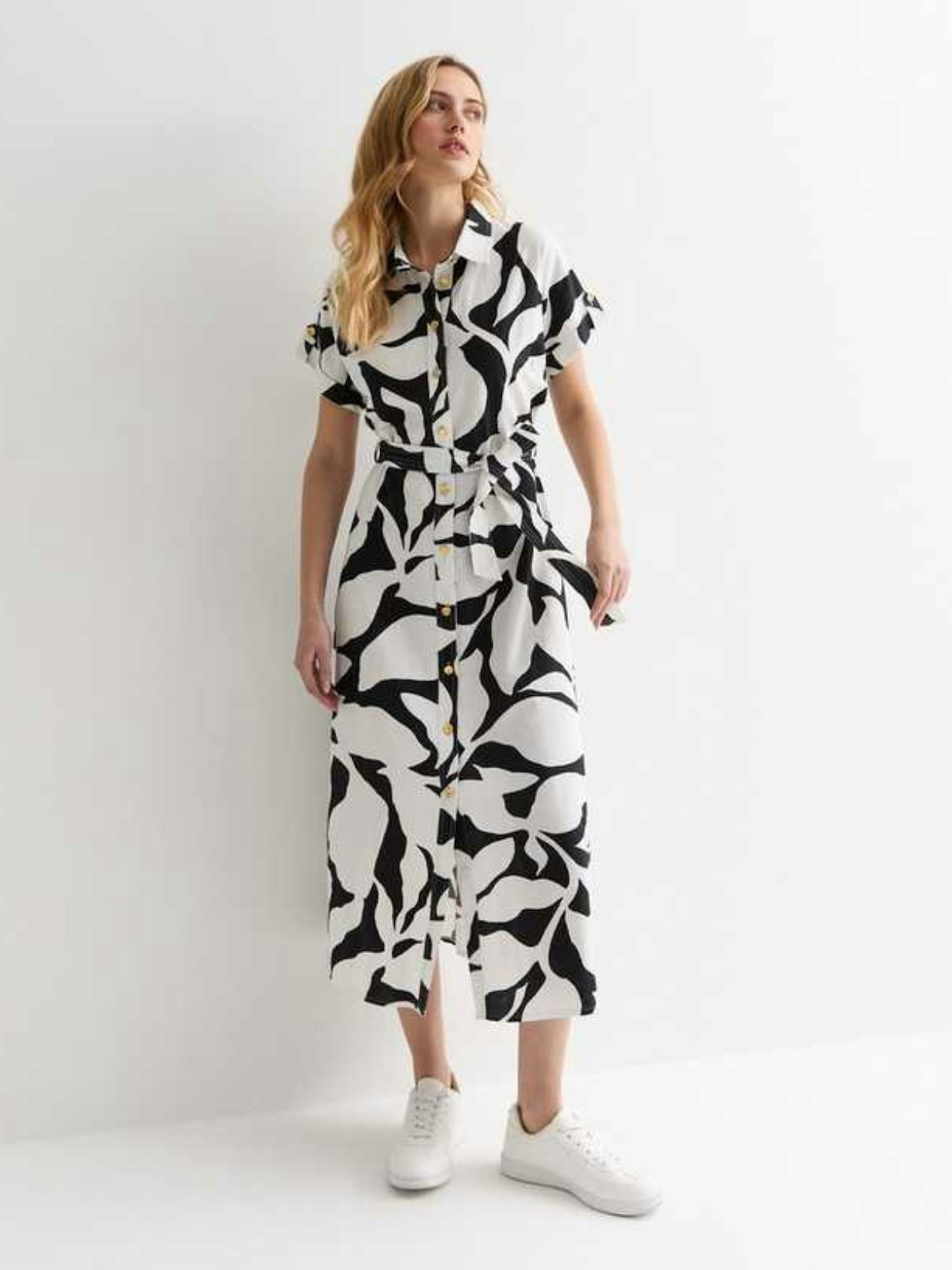 New Look Black Abstract Leaf Print Short Sleeve Belted Midi Dress