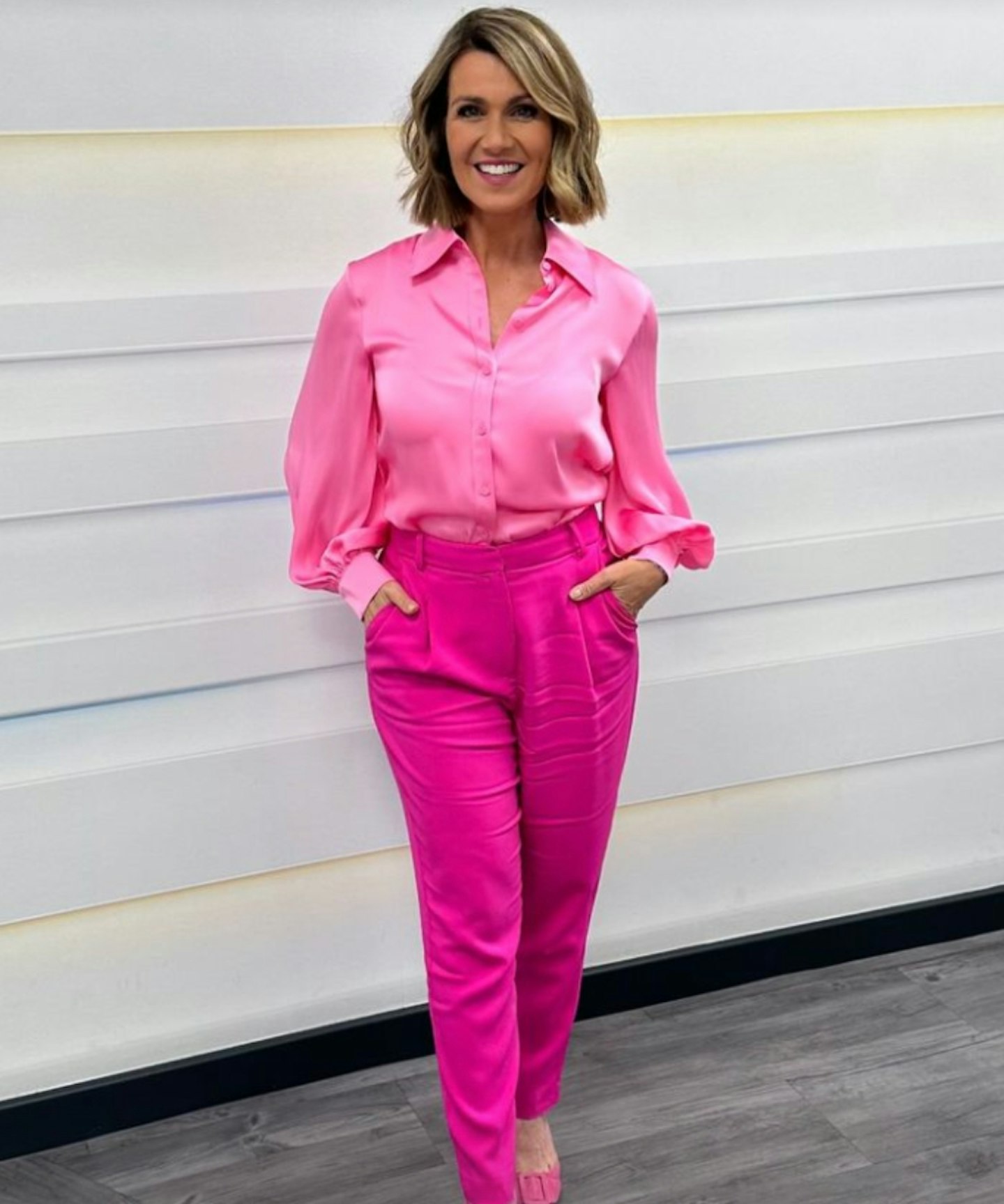 susanna-reid-gmb-pink-shirt-trousers-1