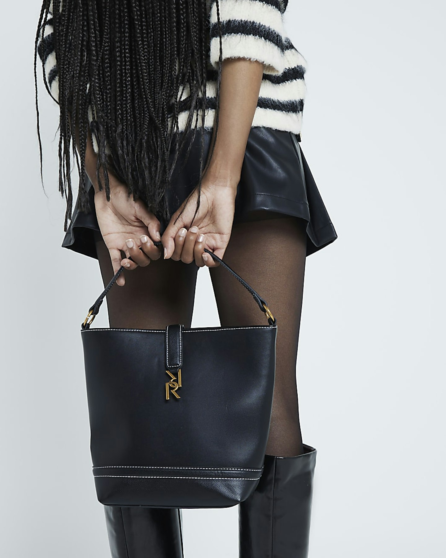 Black RI hardware bucket bag