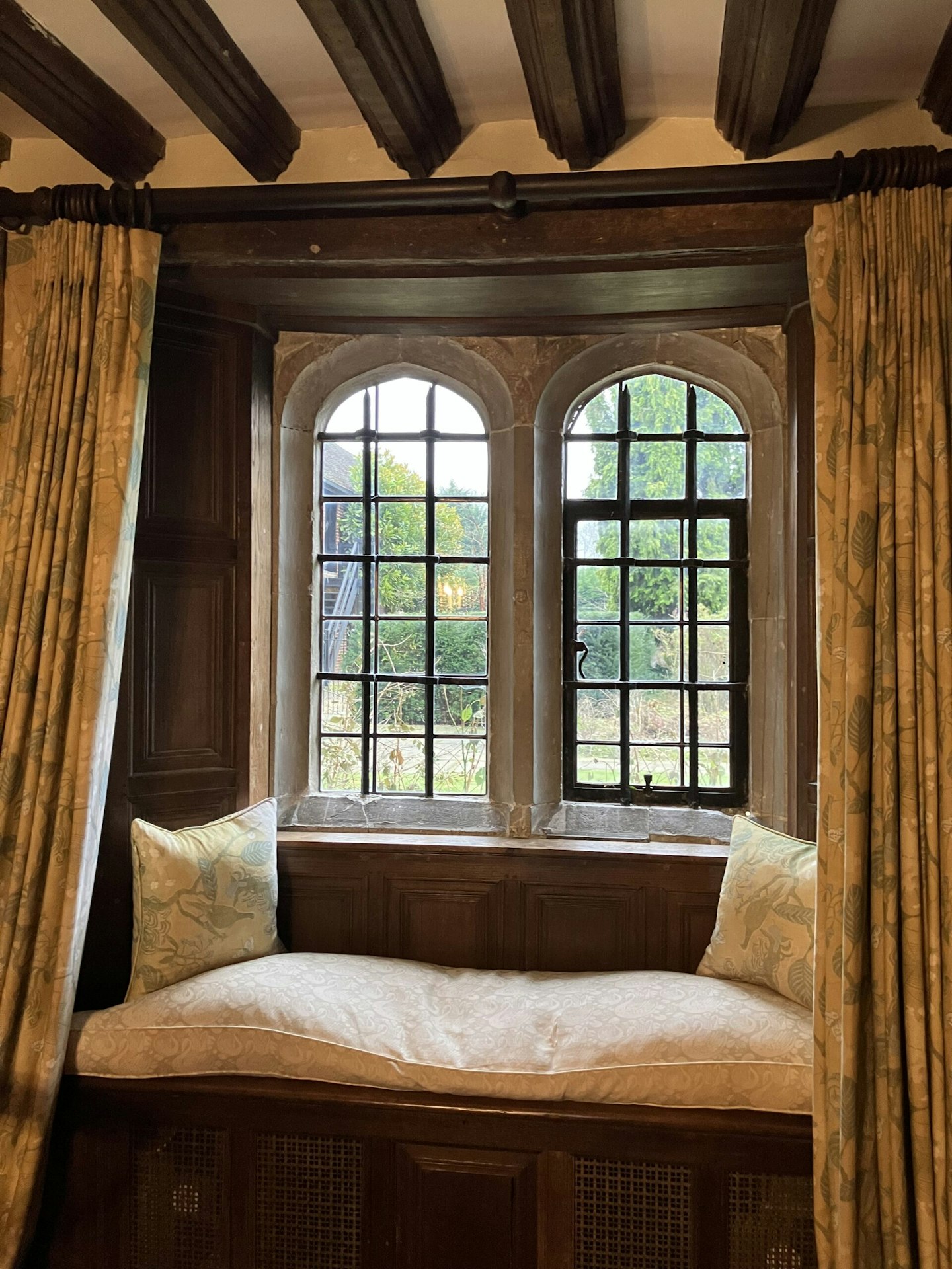 Battel Hall window seat