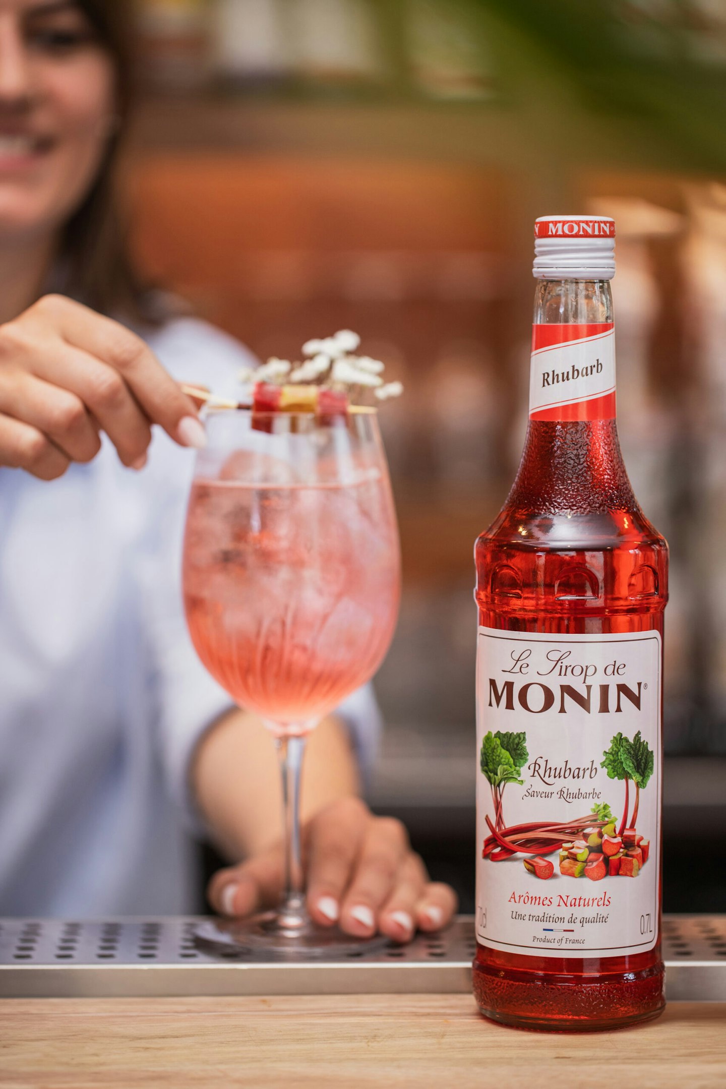 Rhubarb & Custard Spritz