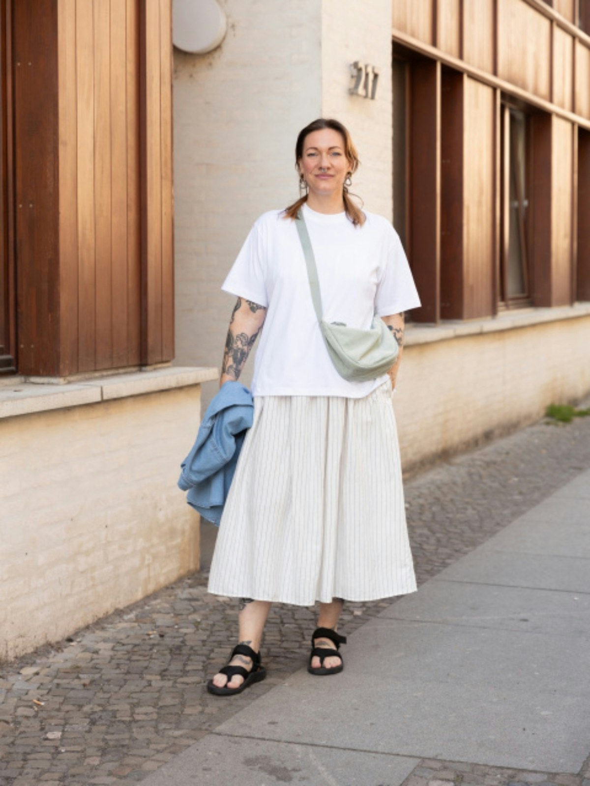 Uniqlo-Linen-Blend-Camisole-Dress