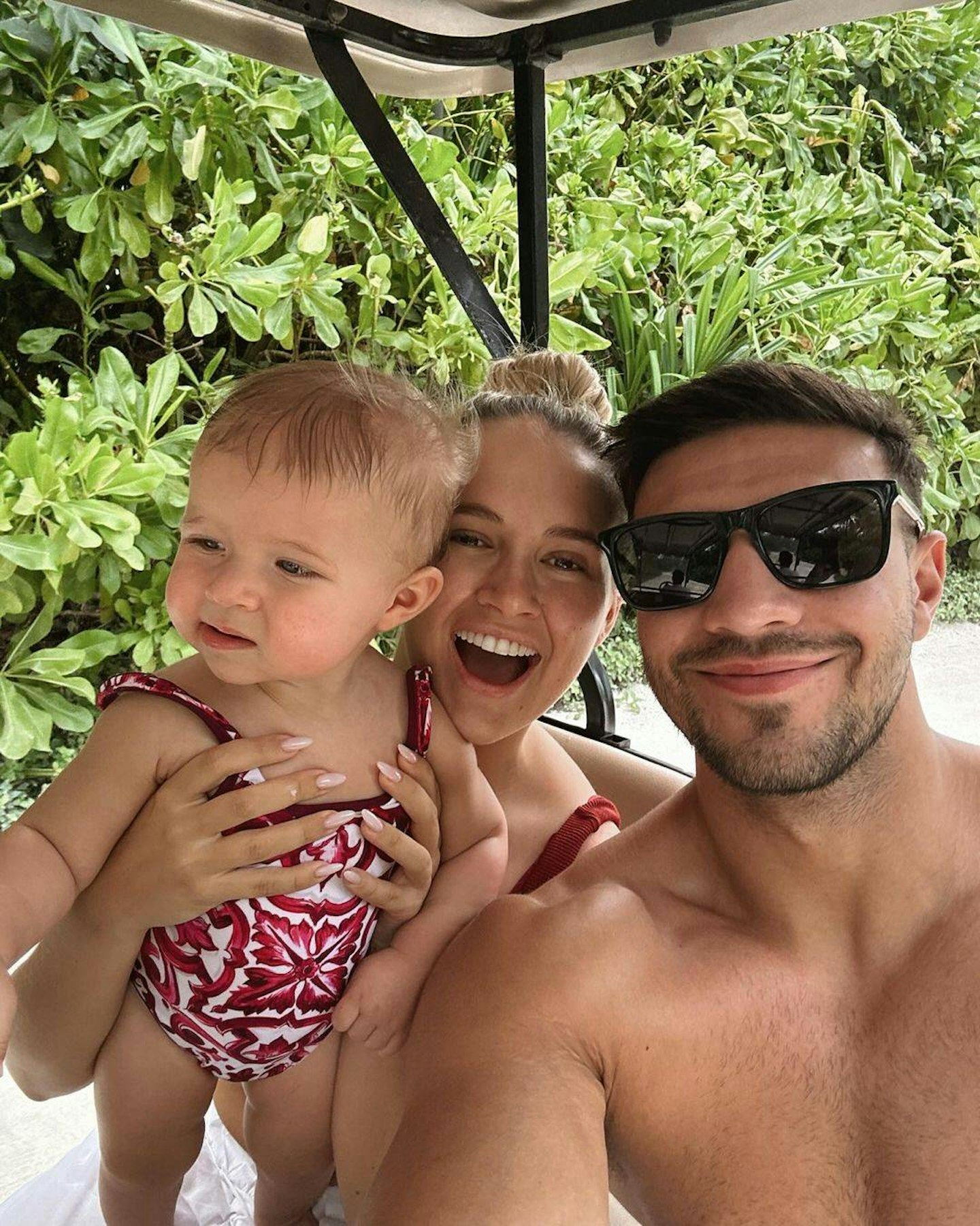 tommy fury, molly mae and bambi