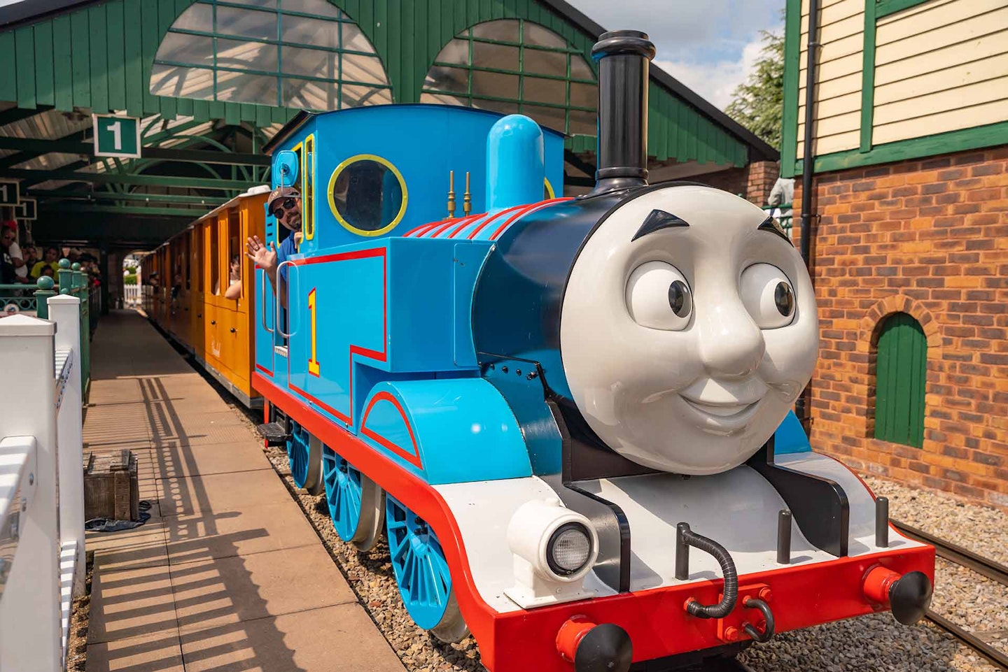 thomas land train