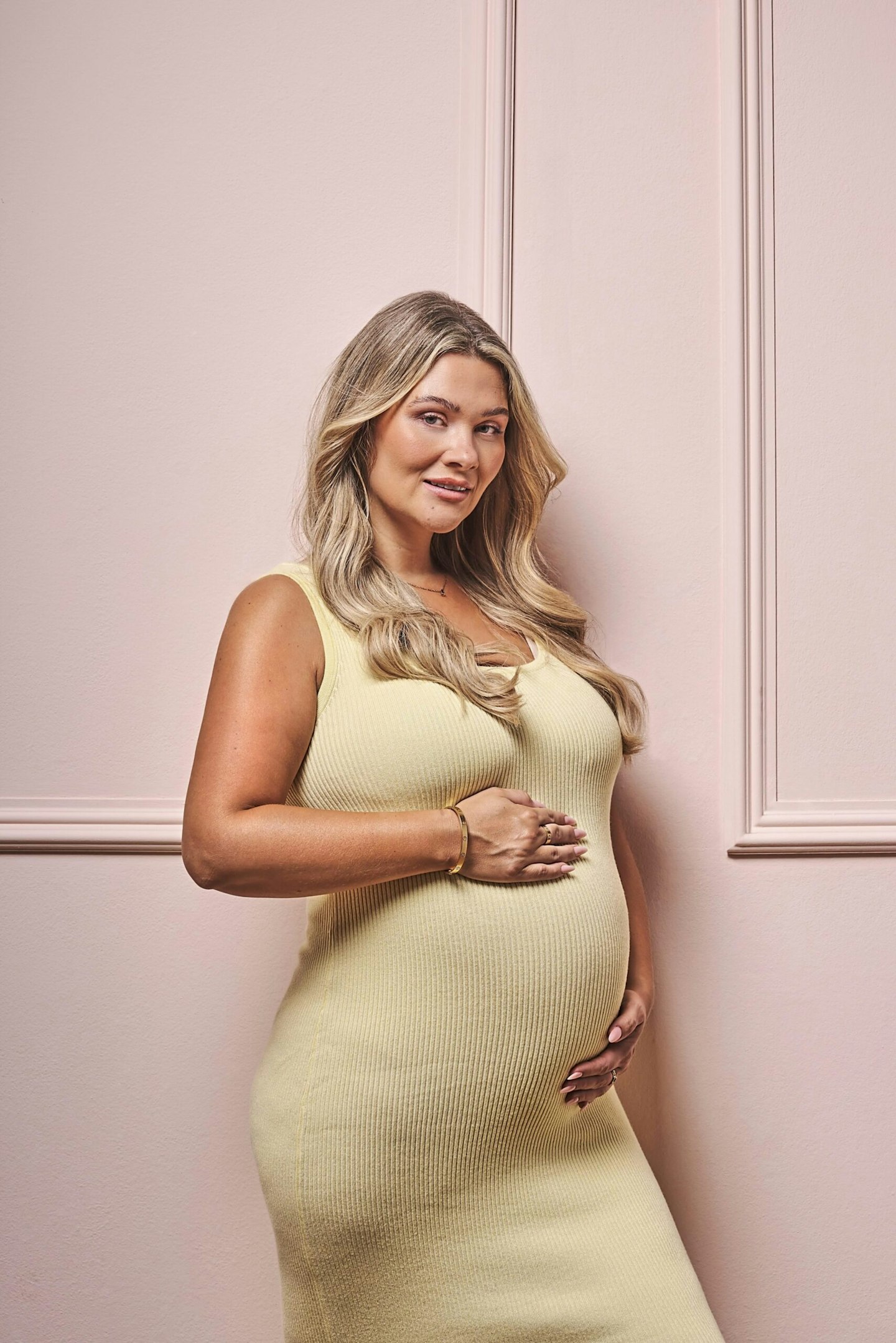 shaughna phillips pregnancy shoot
