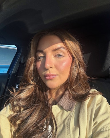 Huda Easy Bake Powder Review: Is It Really Worth It?