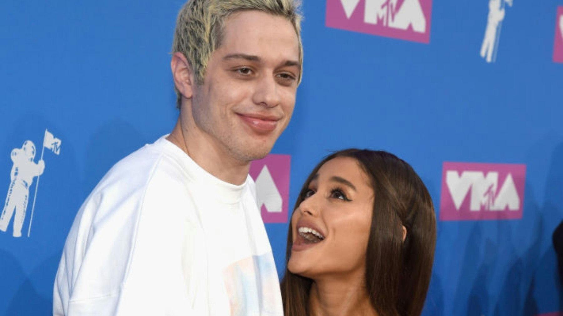 Pete Davidson and Ariana Grande attend the 2018 MTV Video Music Awards