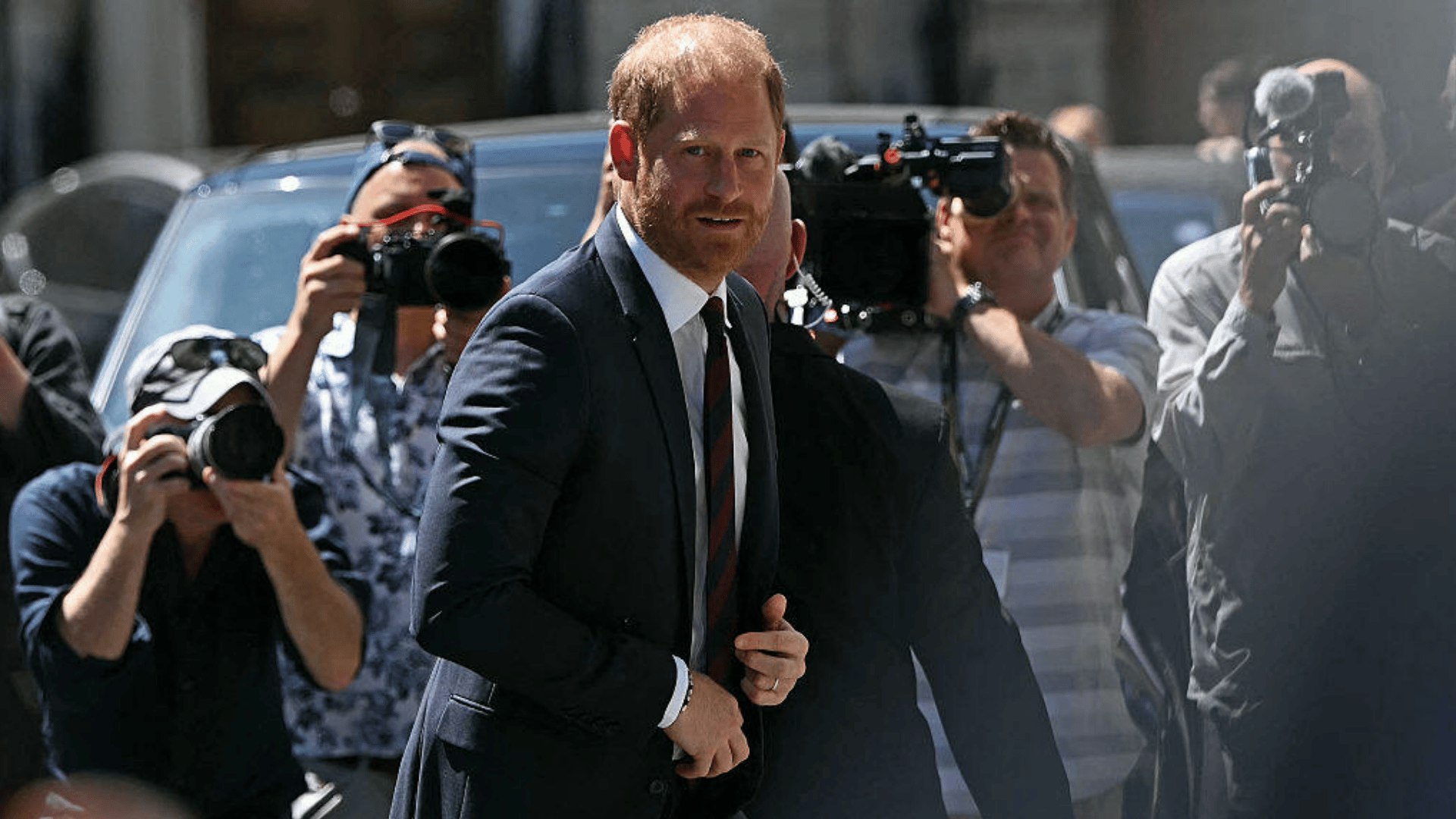 Rare Buckingham Palace statement enrages Harry on his UK visit