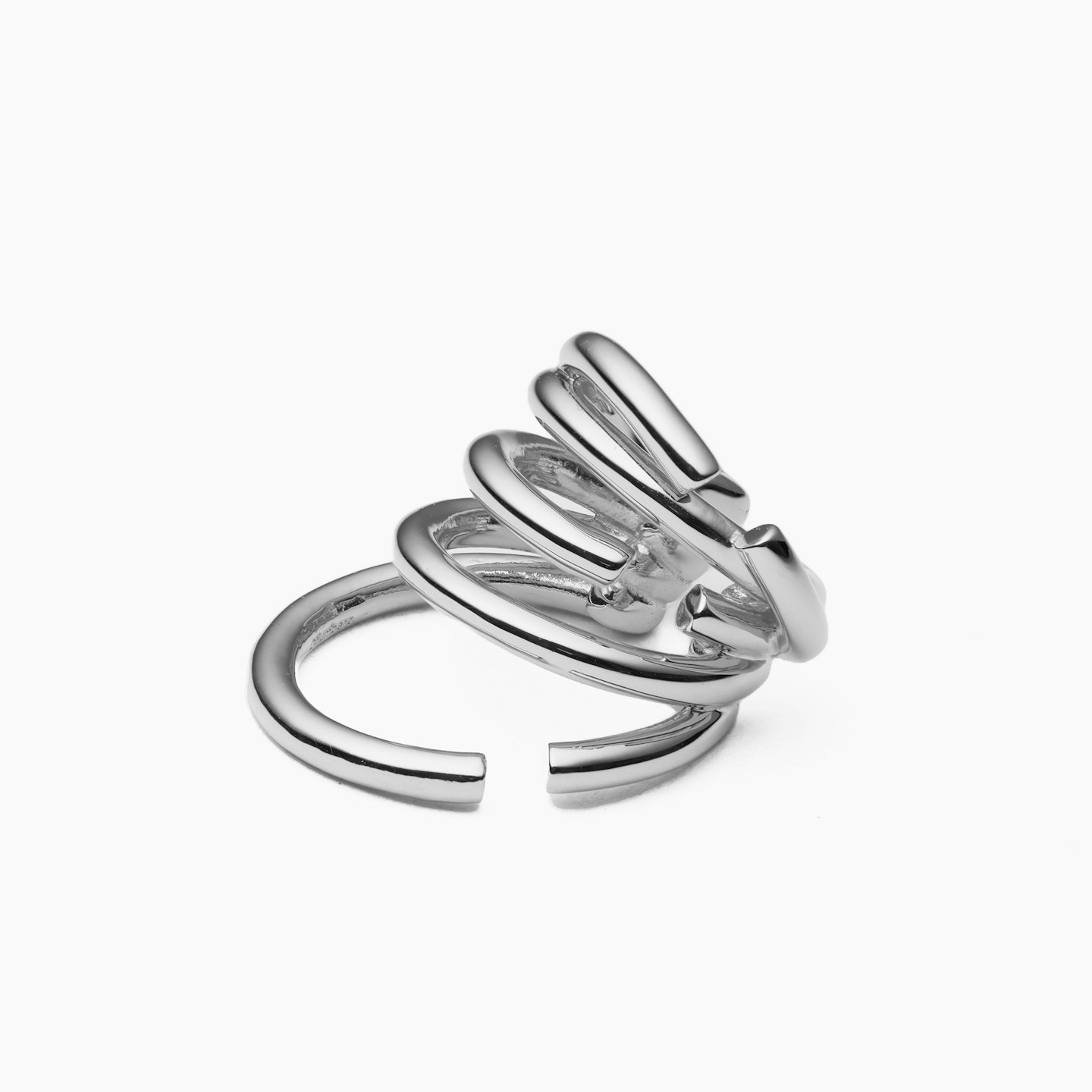 Otiumberg silver ear cuff