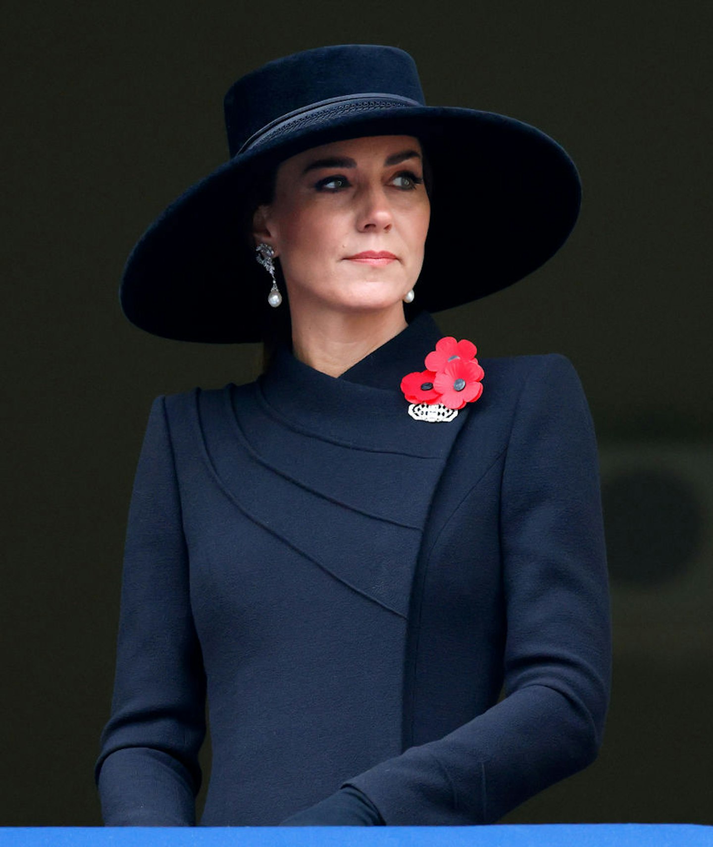 Kate Middleton three poppies