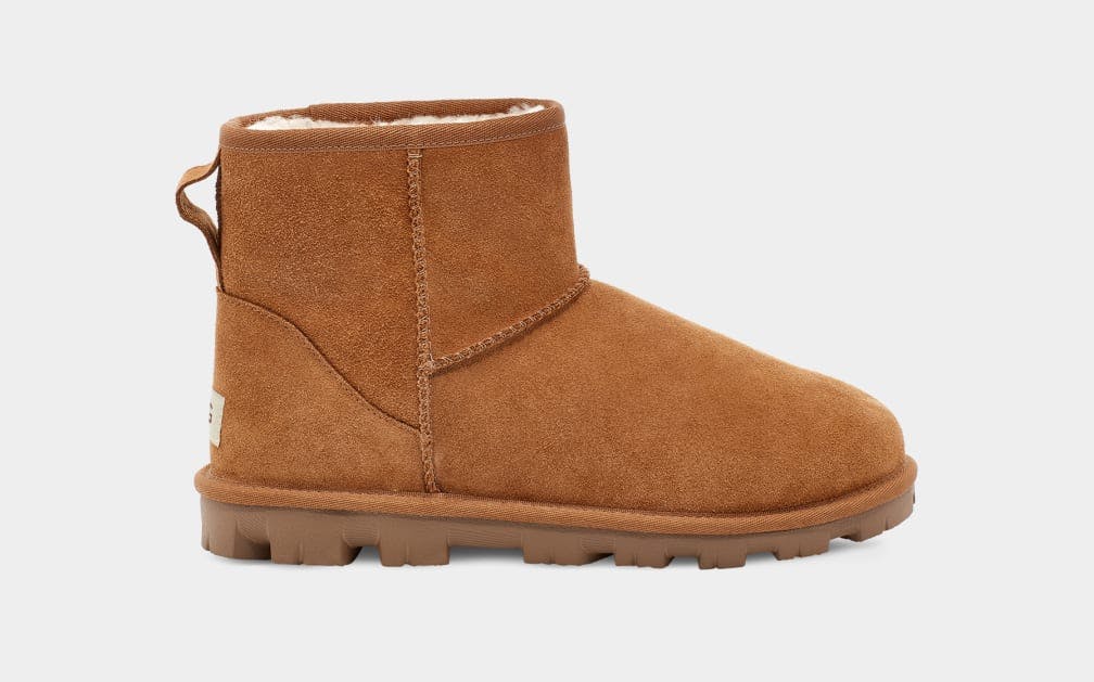 Uggs clearance deals boots