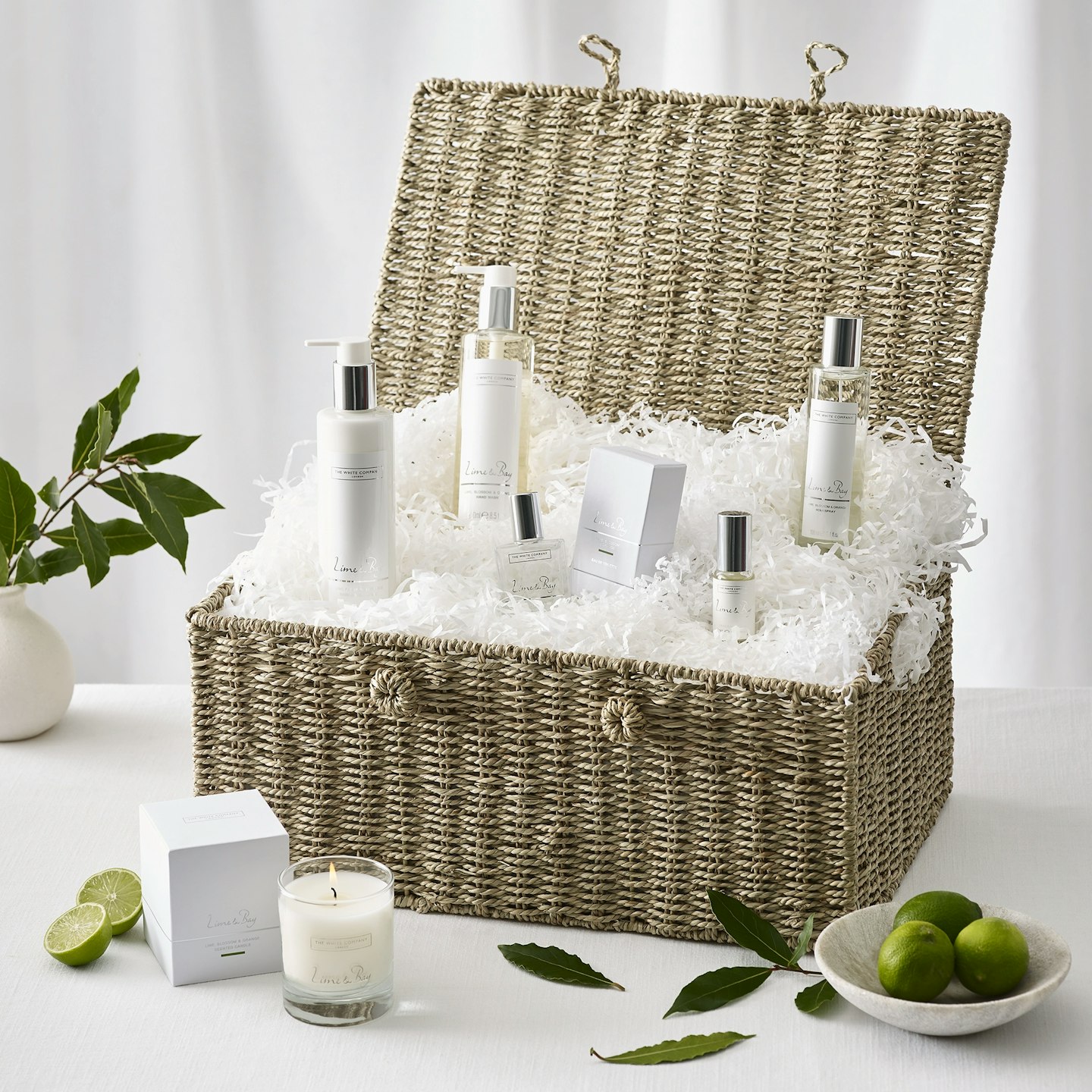 white company hamper 