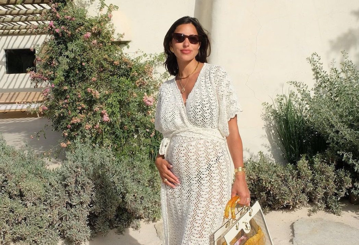 Maternity Dresses: 7 Cute Summer Outfit Ideas - The Mom Edit