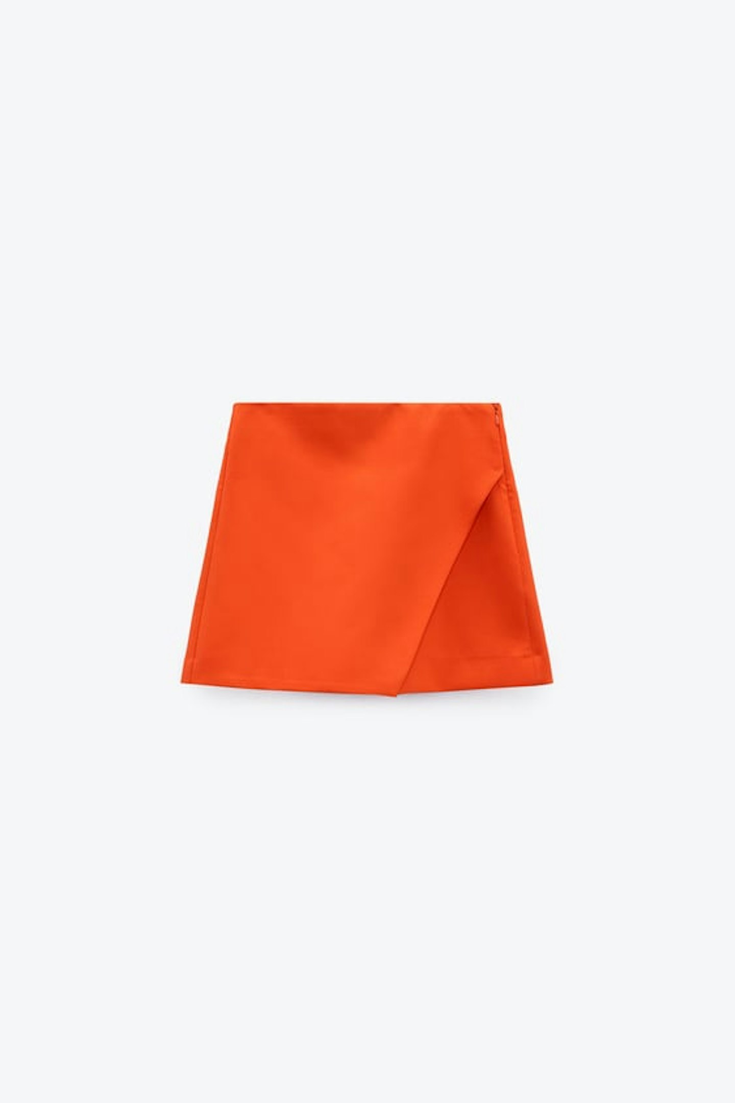 zara blogger skort is back
