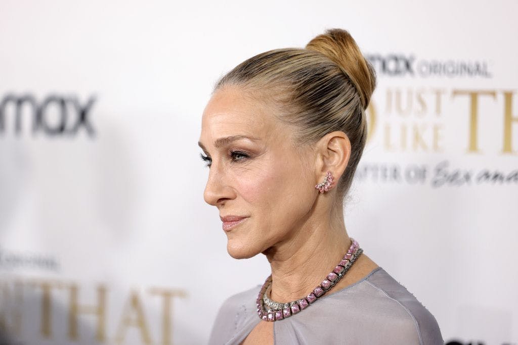 Sarah Jessica Parker Isn't A Hero For Having Grey Hair