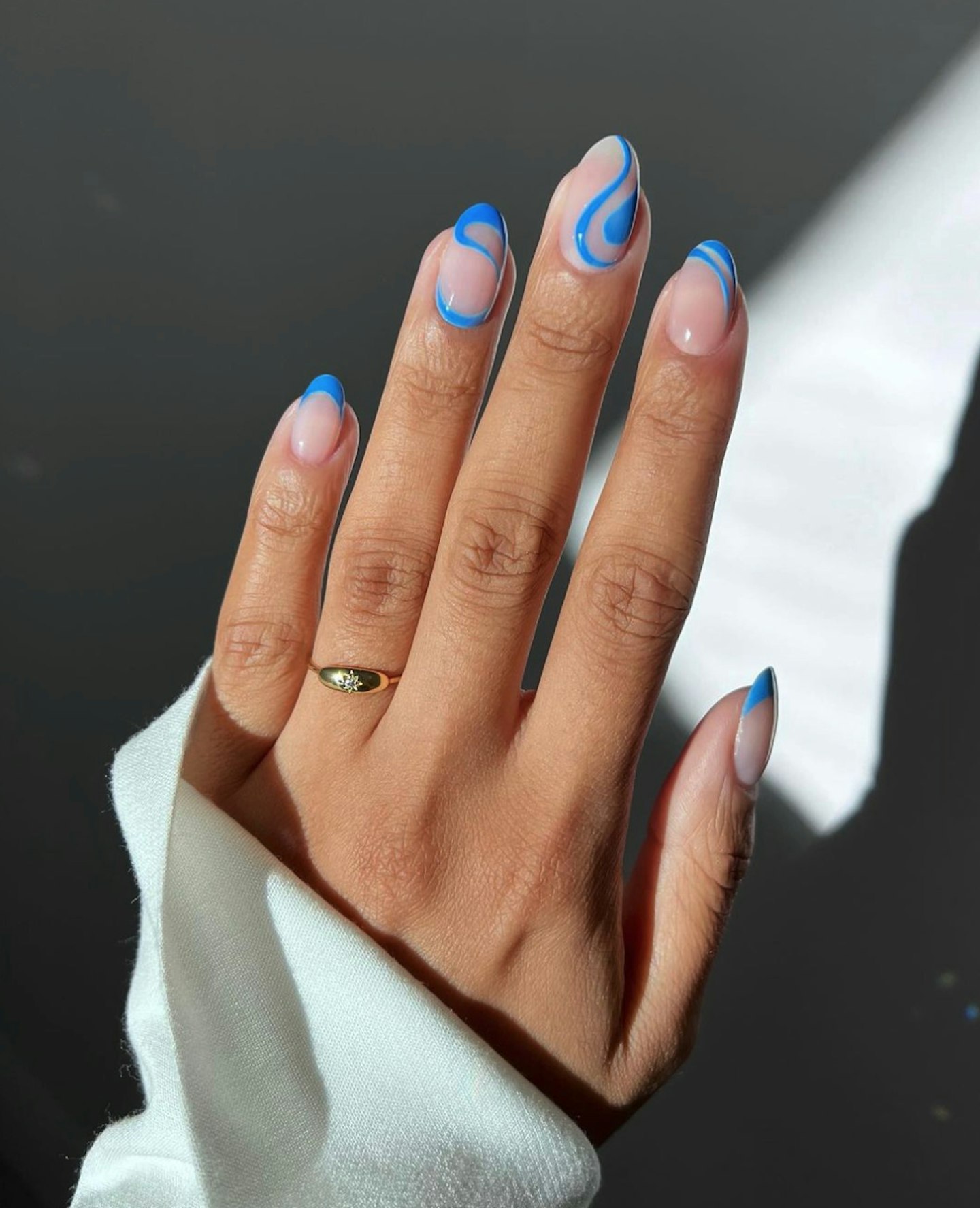 blue manicure wedding nails