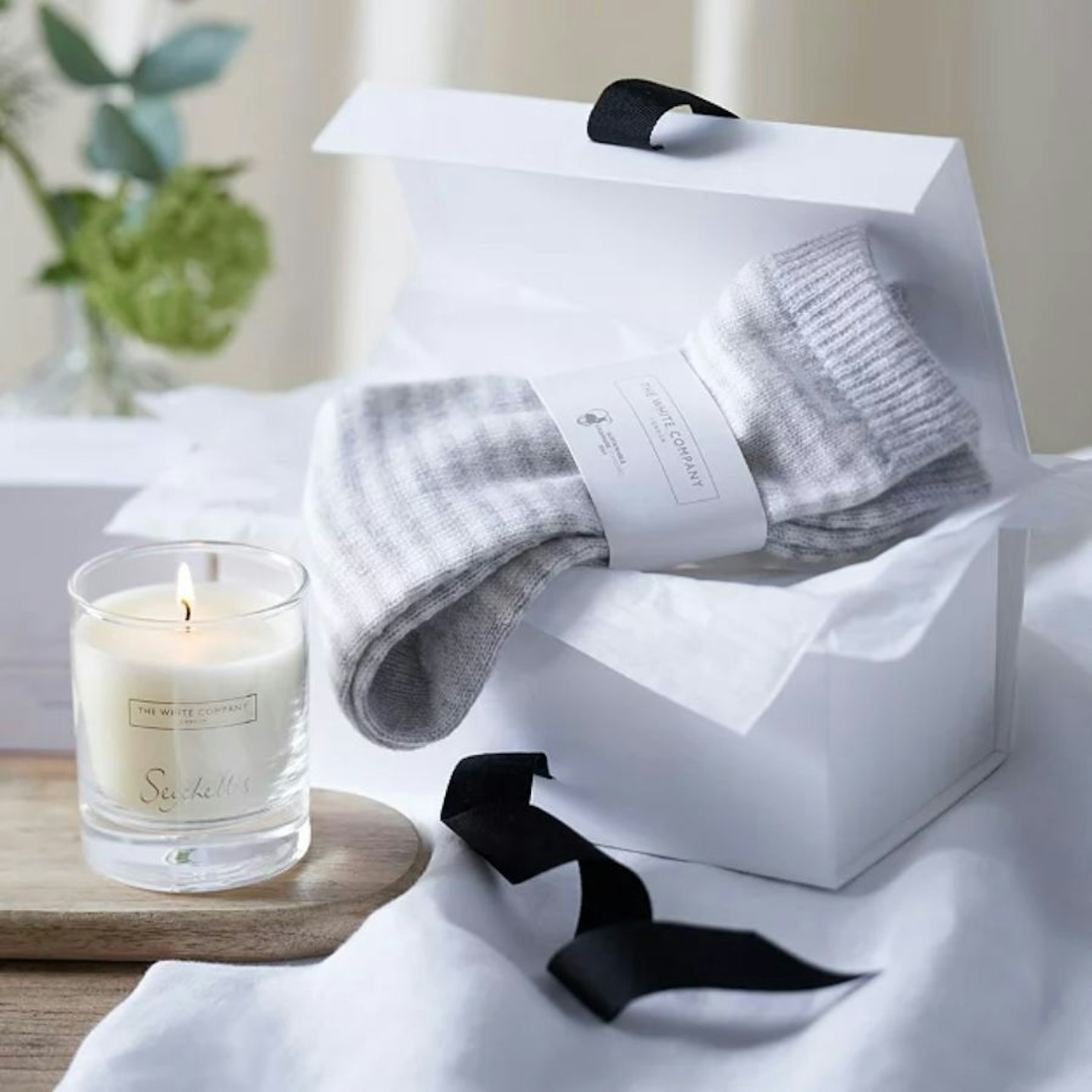 The White Company Seychelles Cosy Nights Gift Set