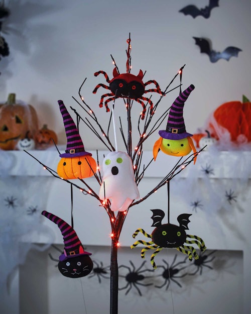 Aldi’s Halloween Merch Has Dropped And We Want It All, Immediately | Grazia