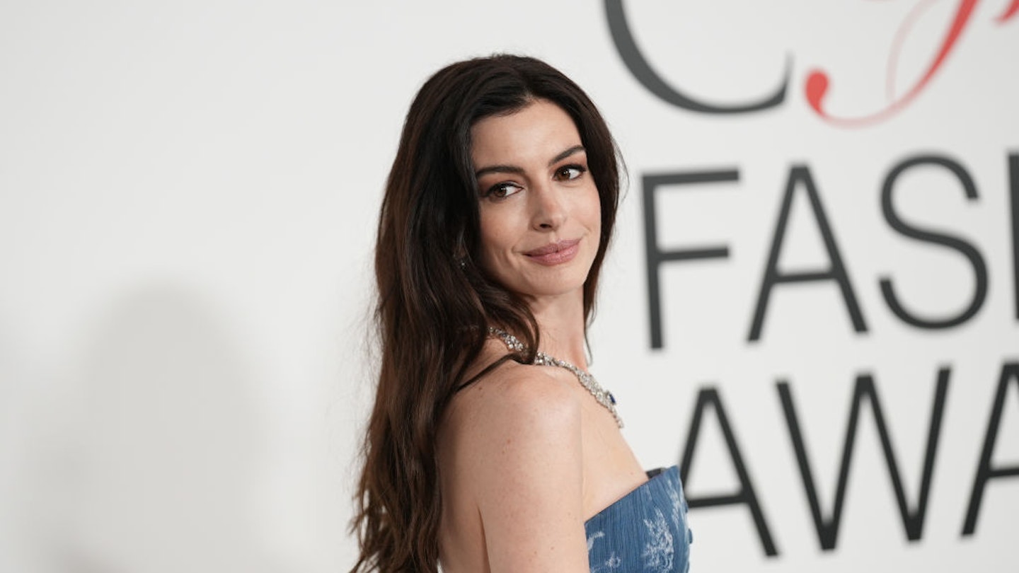 Anne Hathaway Style - Best Looks 2023 Anne Hathaway Style - Best Looks 2023