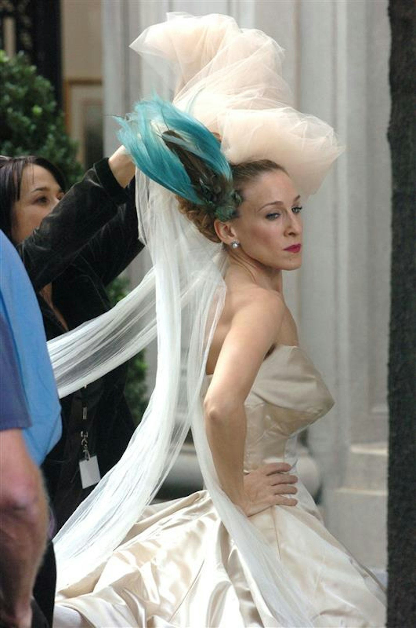 Carrie Bradshaw Sex and the City bird headpiece