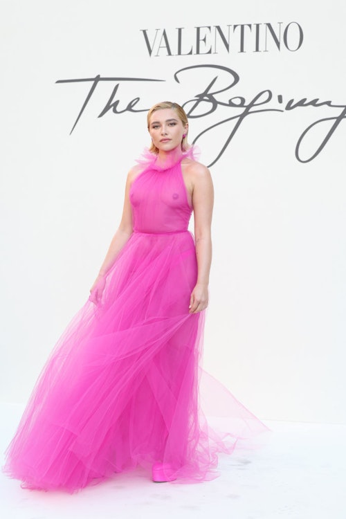 The Best Florence Pugh Outfits Because The Woman Knows How To Work A