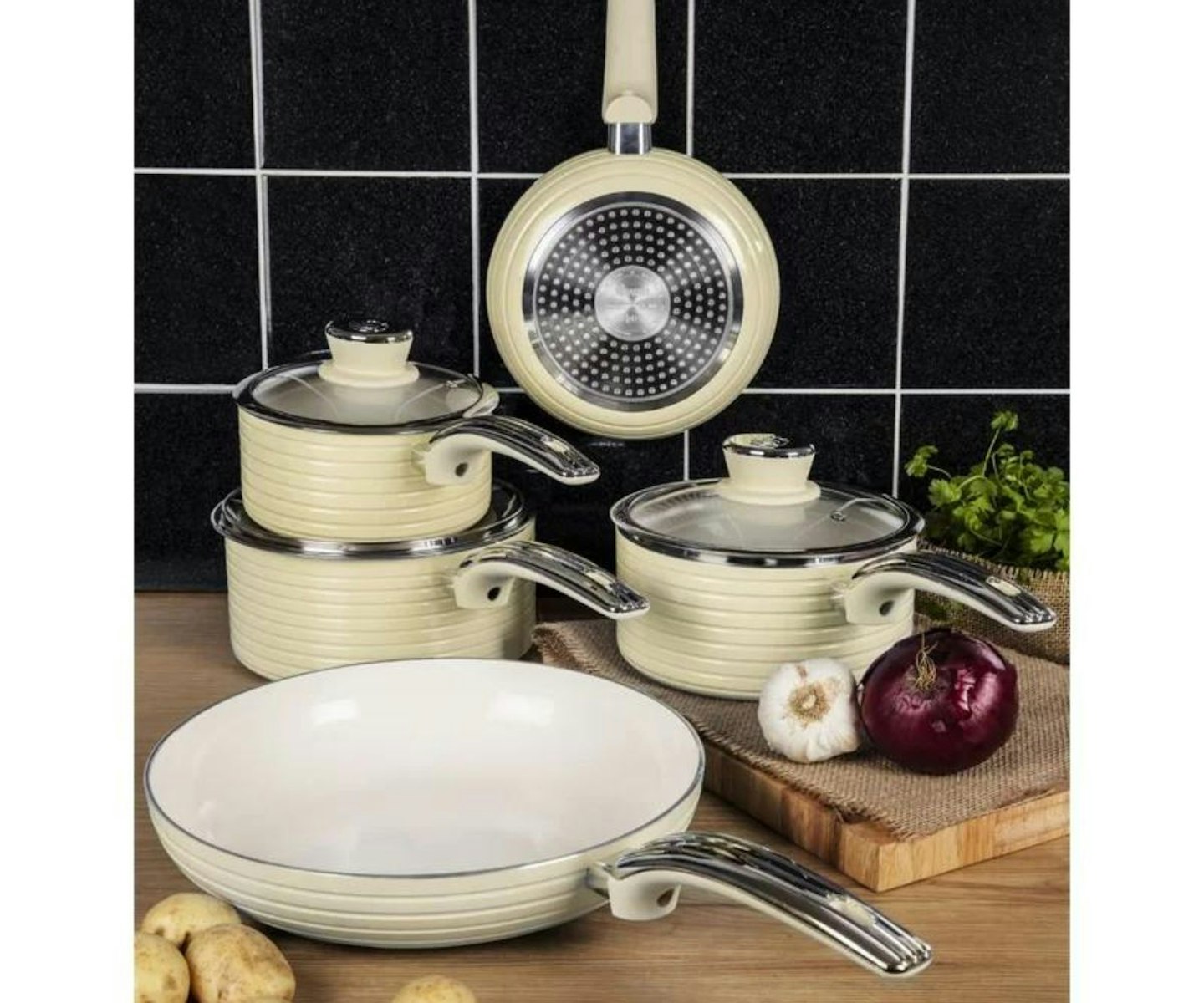 Swan Retro 5 Piece Aluminium Non-Stick Cookware Set