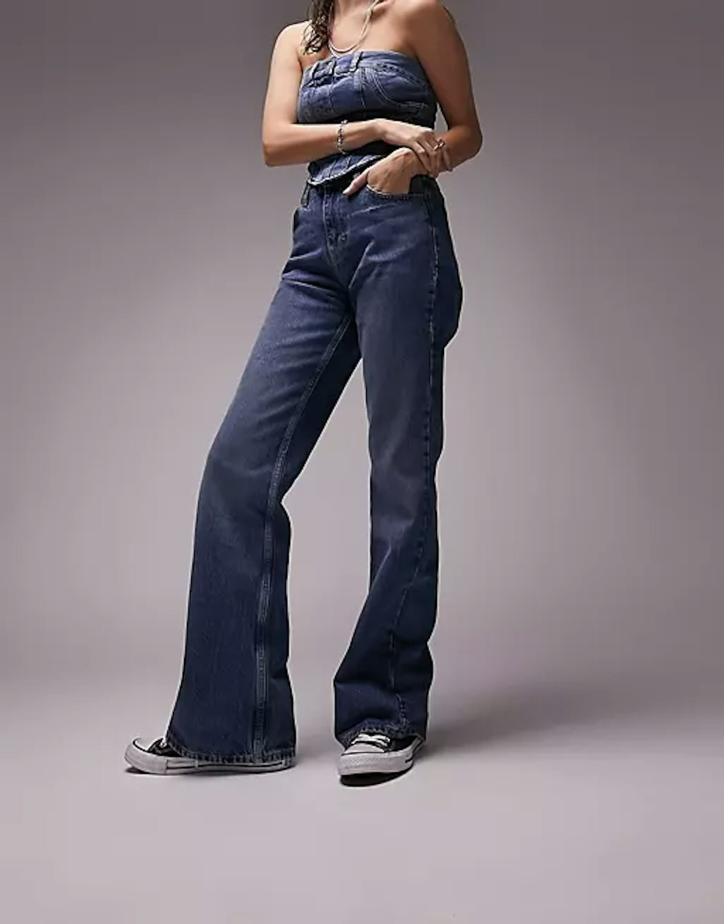 '90s Flared Jeans