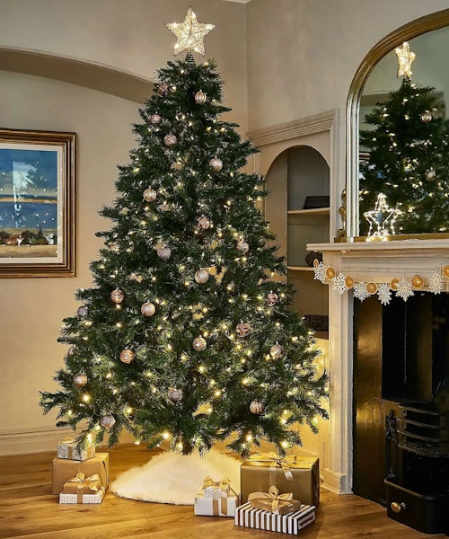 These Are The Best Artificial Christmas Trees (For Every Room Of The