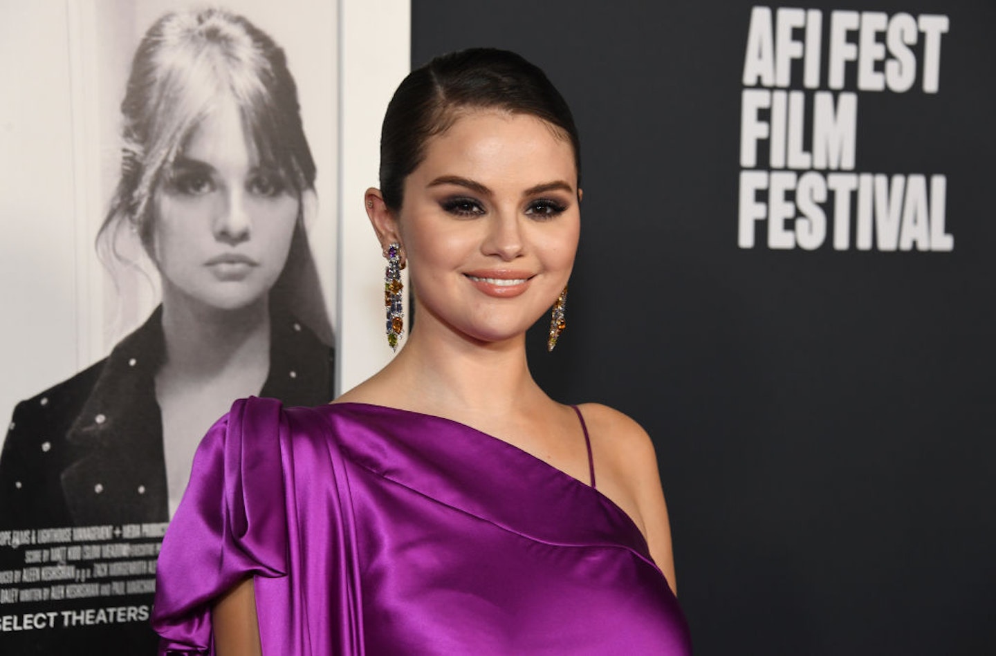 Selena Gomez Survived Social Media and, With Her New Music, Is Ready to  Leave Darkness Behind