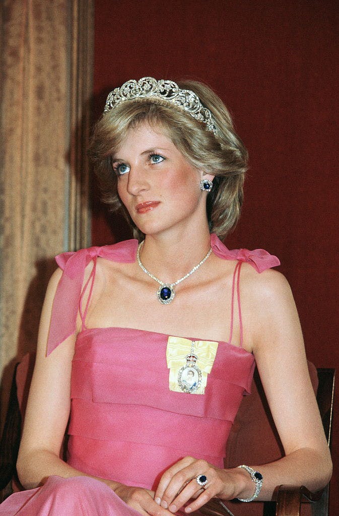 Forgotten Pictures: Princess Diana With Long Hair! | ROYAL FLAIR - YouTube