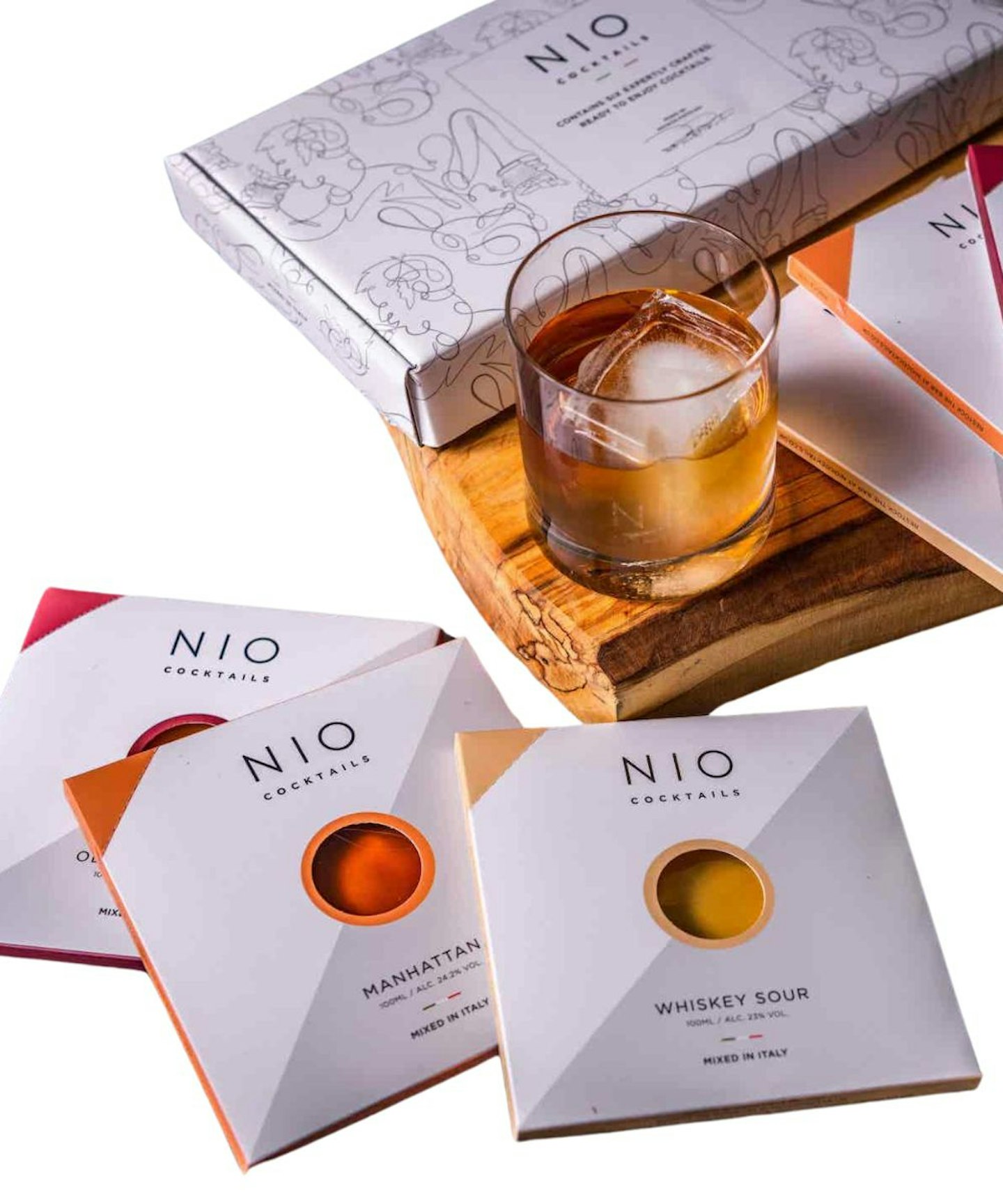 Nio, Whiskey Cocktail Box