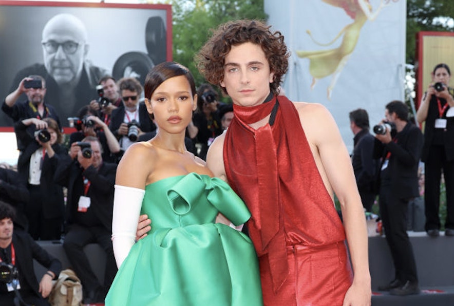 https://images.bauerhosting.com/celebrity/sites/3/2022/12/taylor-russell-and-timothee-chalamet-2.png?ar=16%3A9&fit=crop&crop=top&auto=format&w=undefined&q=80