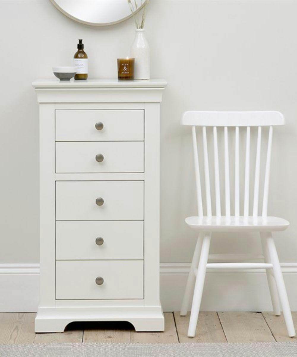 Cotswold chantilly chest on sale of drawers