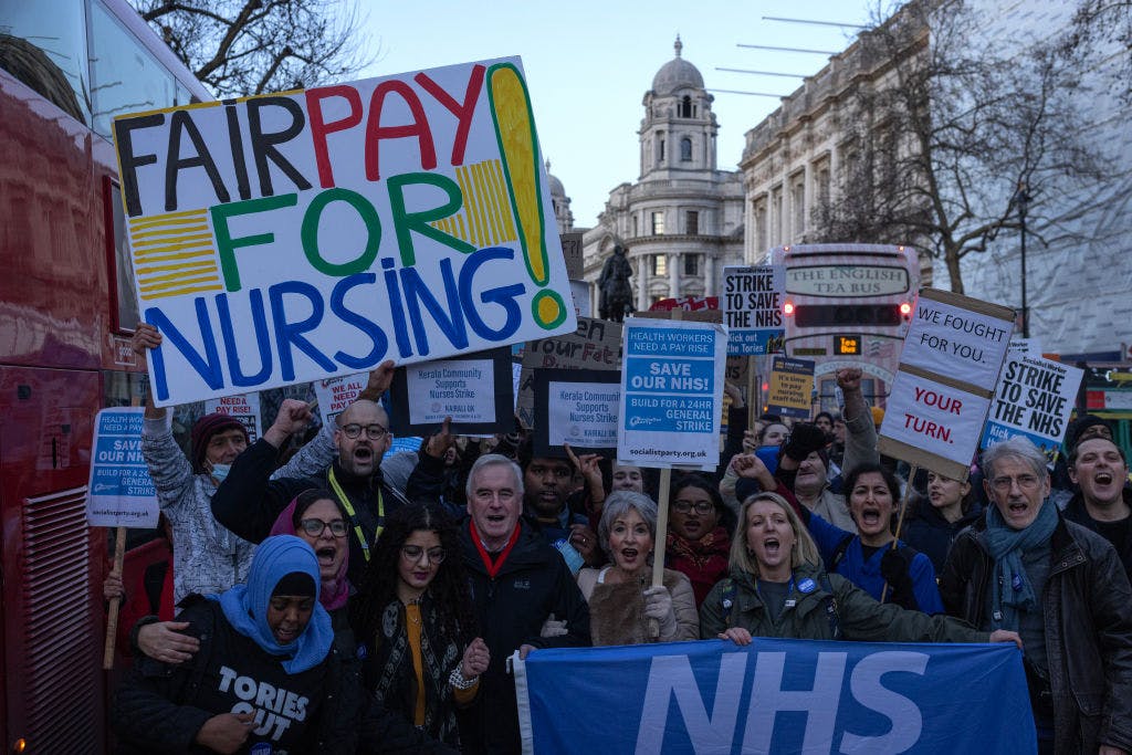 A Doctor’s Viral Thread Perfectly Explains Why The NHS Is In Crisis ...