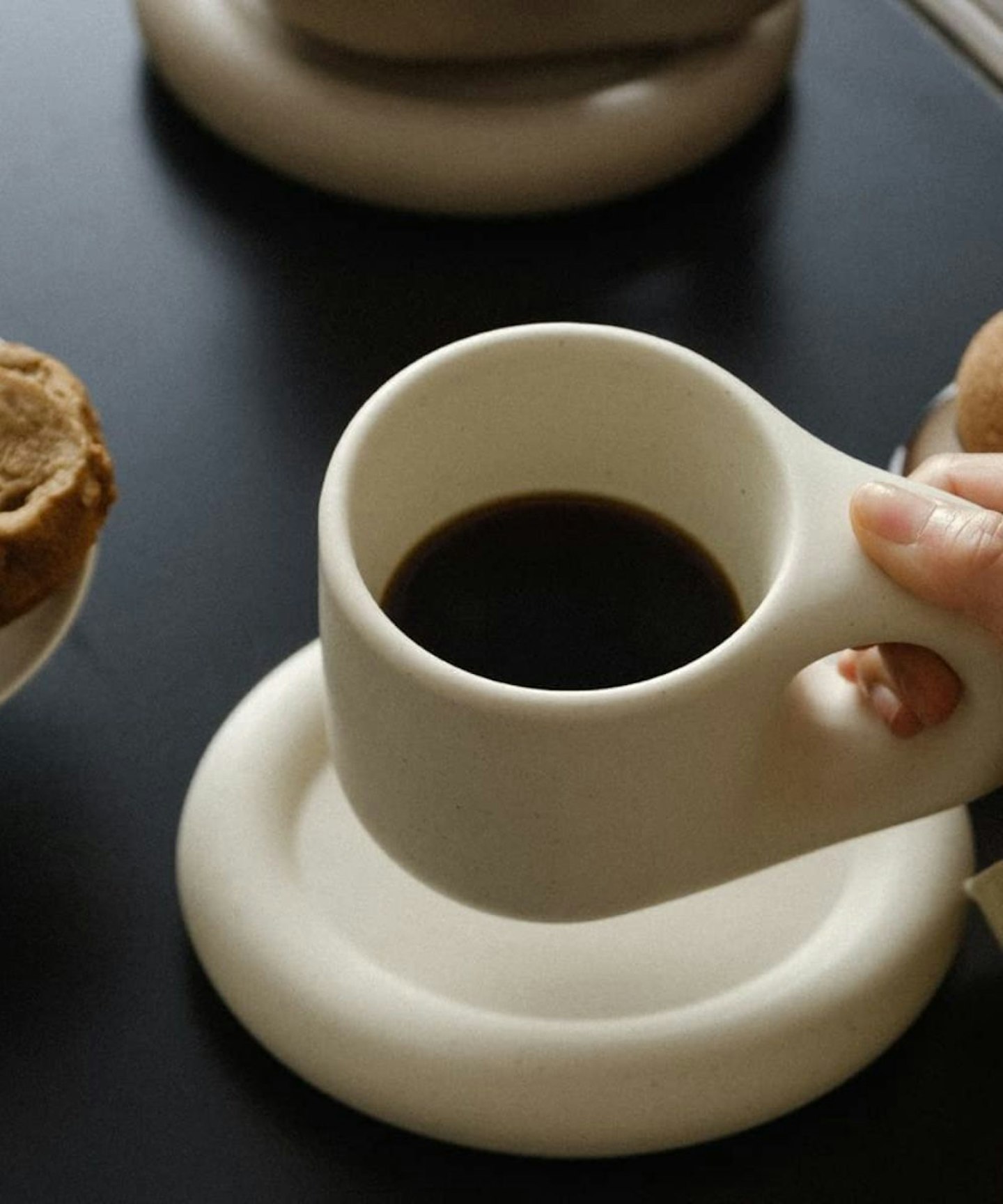 WENSHUO Chubby Cute Couple Mug & Saucer Set