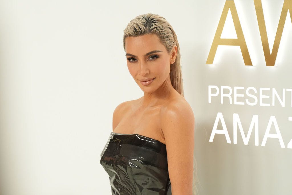 Kim Kardashian Is The New Owner Of A Necklace Worn By Princess Diana Fashion Grazia photo