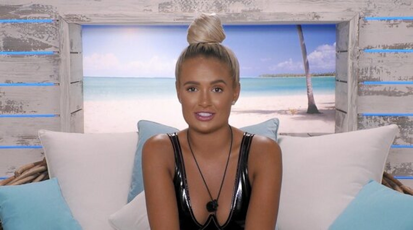 love-island-top-knot-molly-mae