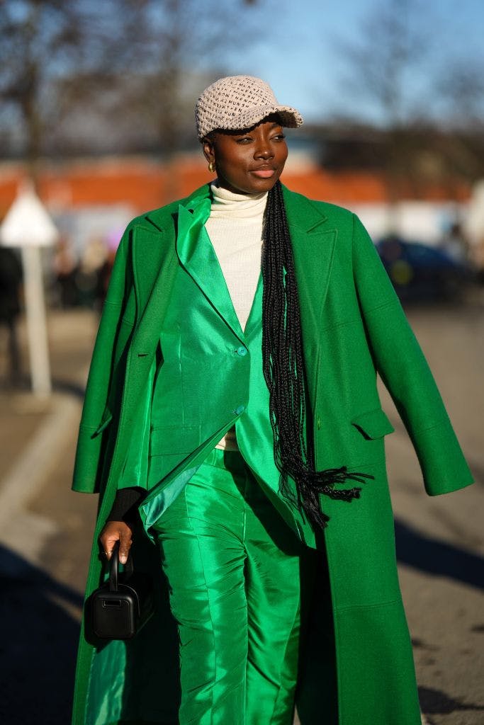 These Are The Best Green Outfits For The Summer Season