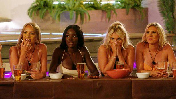 Just The Most Explosive Movie Night Moments In Love Island History - Vimarsana News