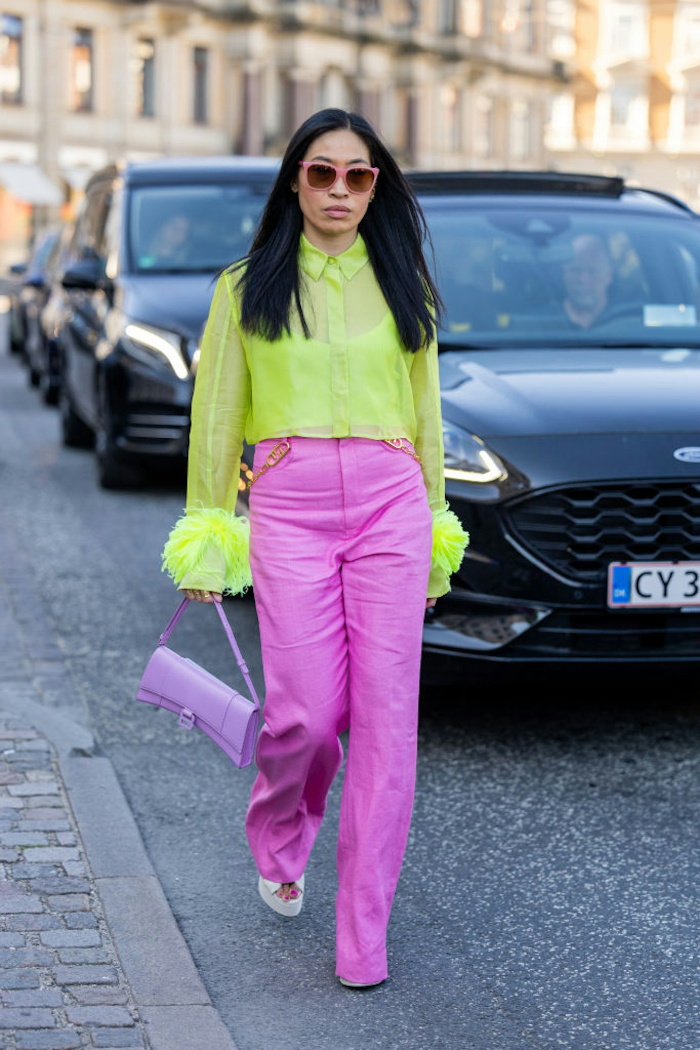 neon outfit ideas 
