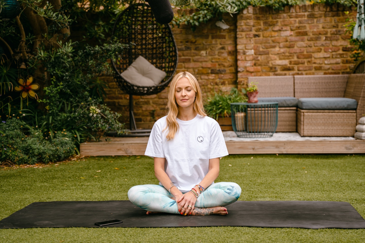 Fearne Cotton On The Little Known Yoga Practice Where You Don't Need To  Move At All