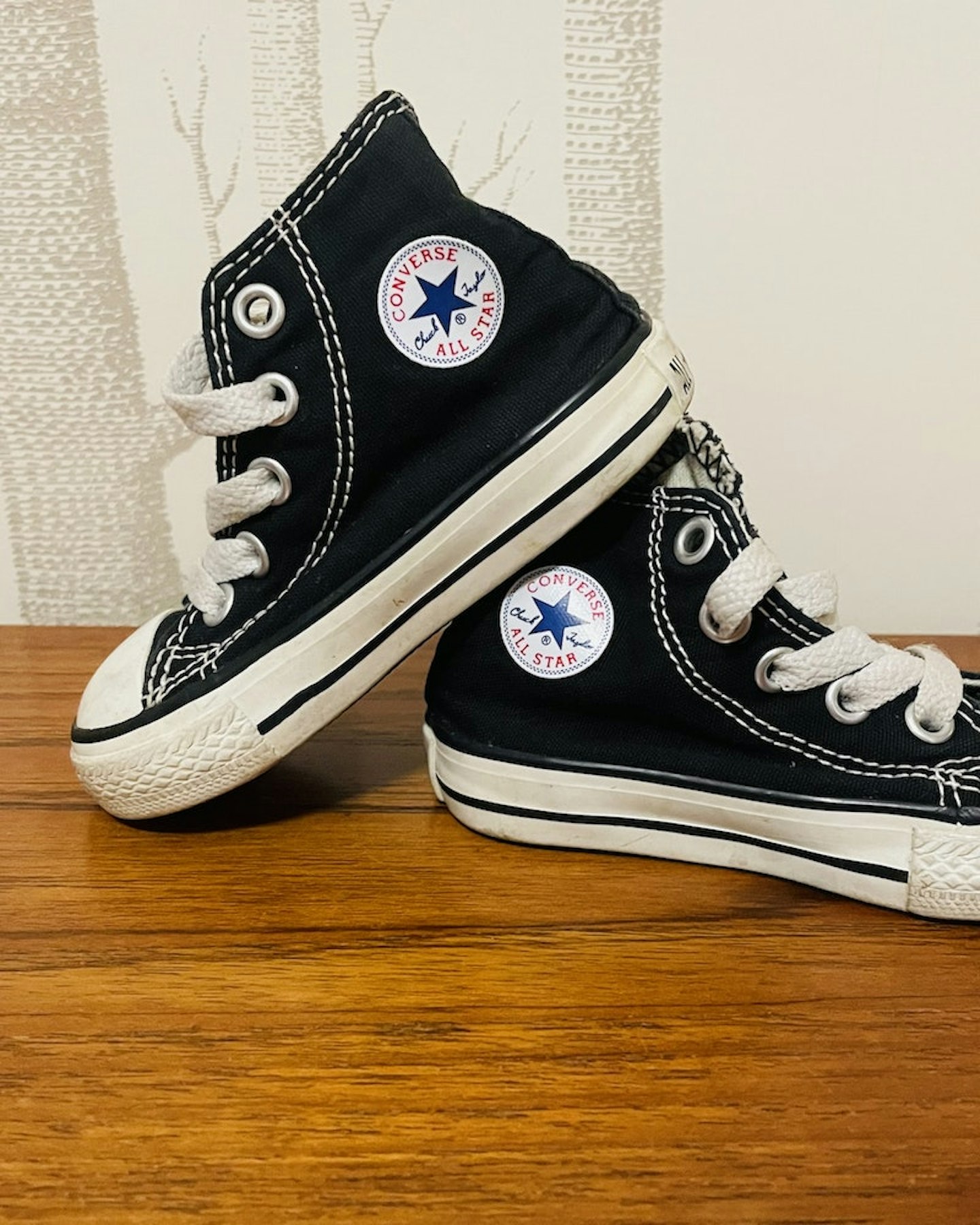 Converse, Shoes UK 4