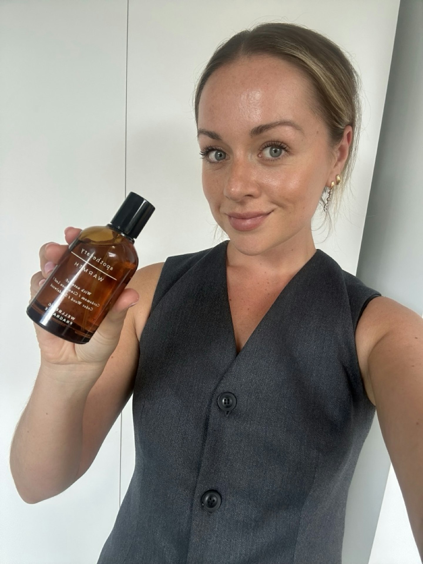 APOTHECARY Warmth vs Le Labo Santal 33
