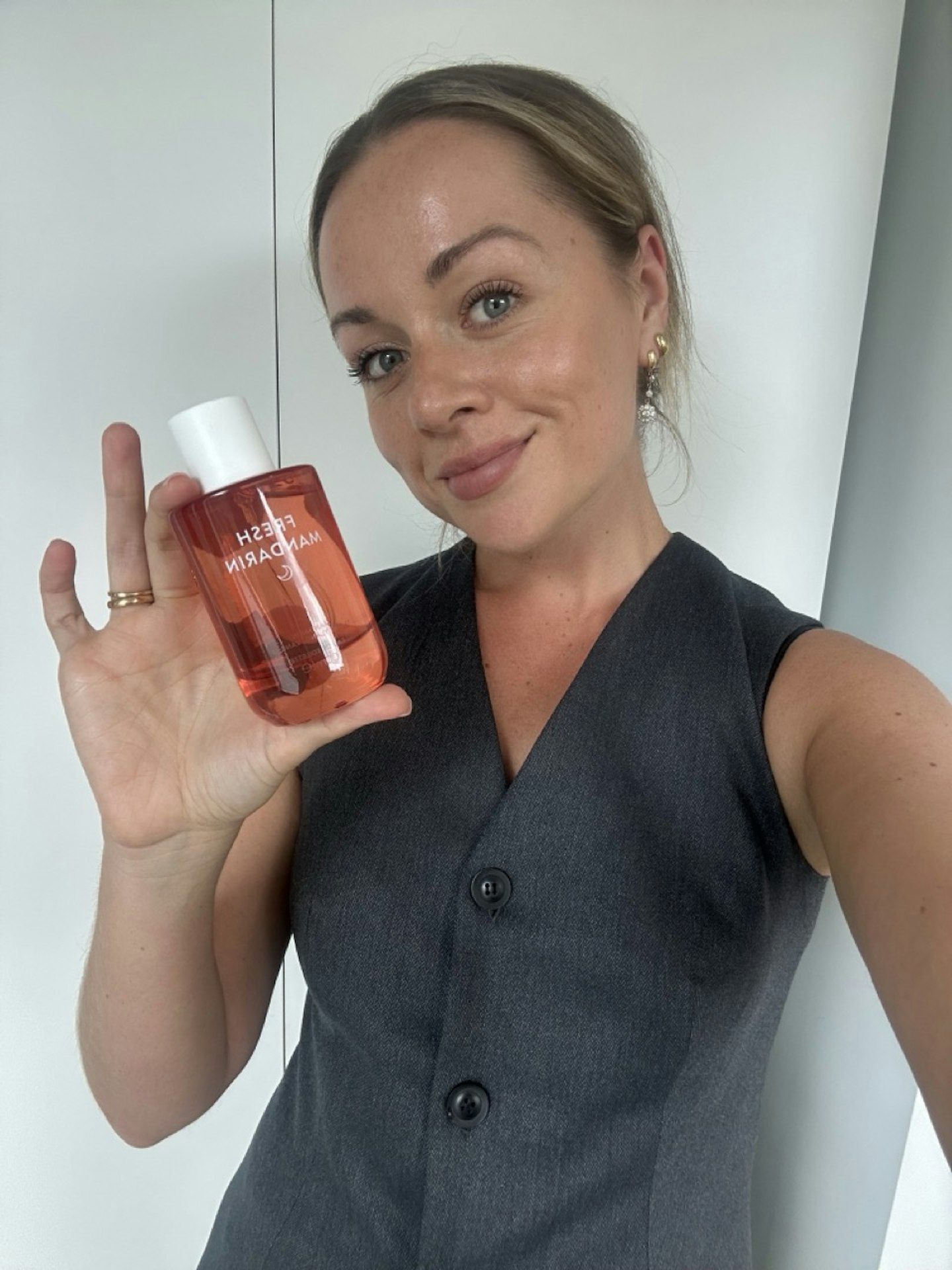 Fresh Mandarin vs Carolina Herrera Good Girl