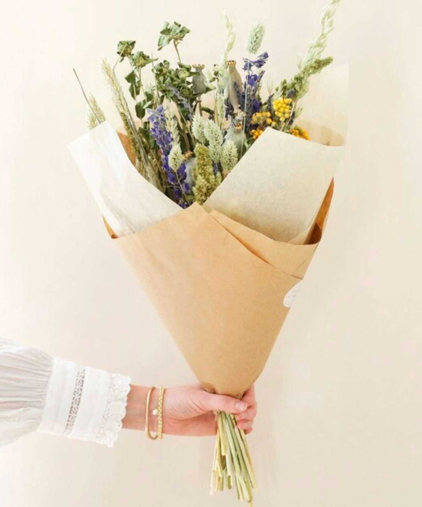 Buy The Best Dried Flowers For Delivery UK 2023 | Grazia