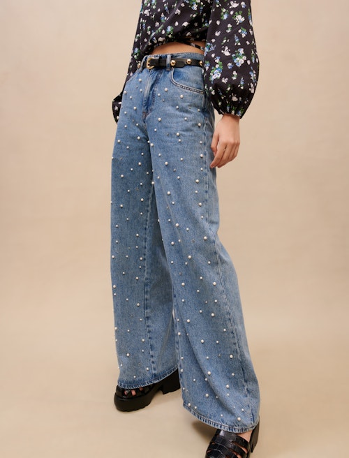 The Bedazzled Jeans Of The Early ’00s Are Back Again For 2023 | Grazia